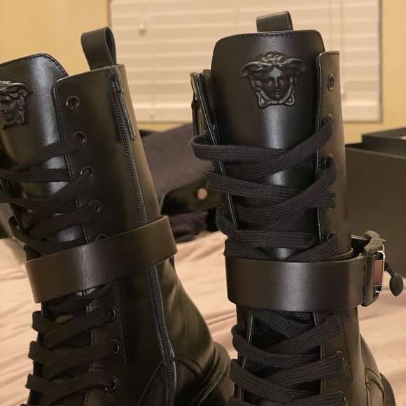 Versace combat boots - Picture 3 of 5